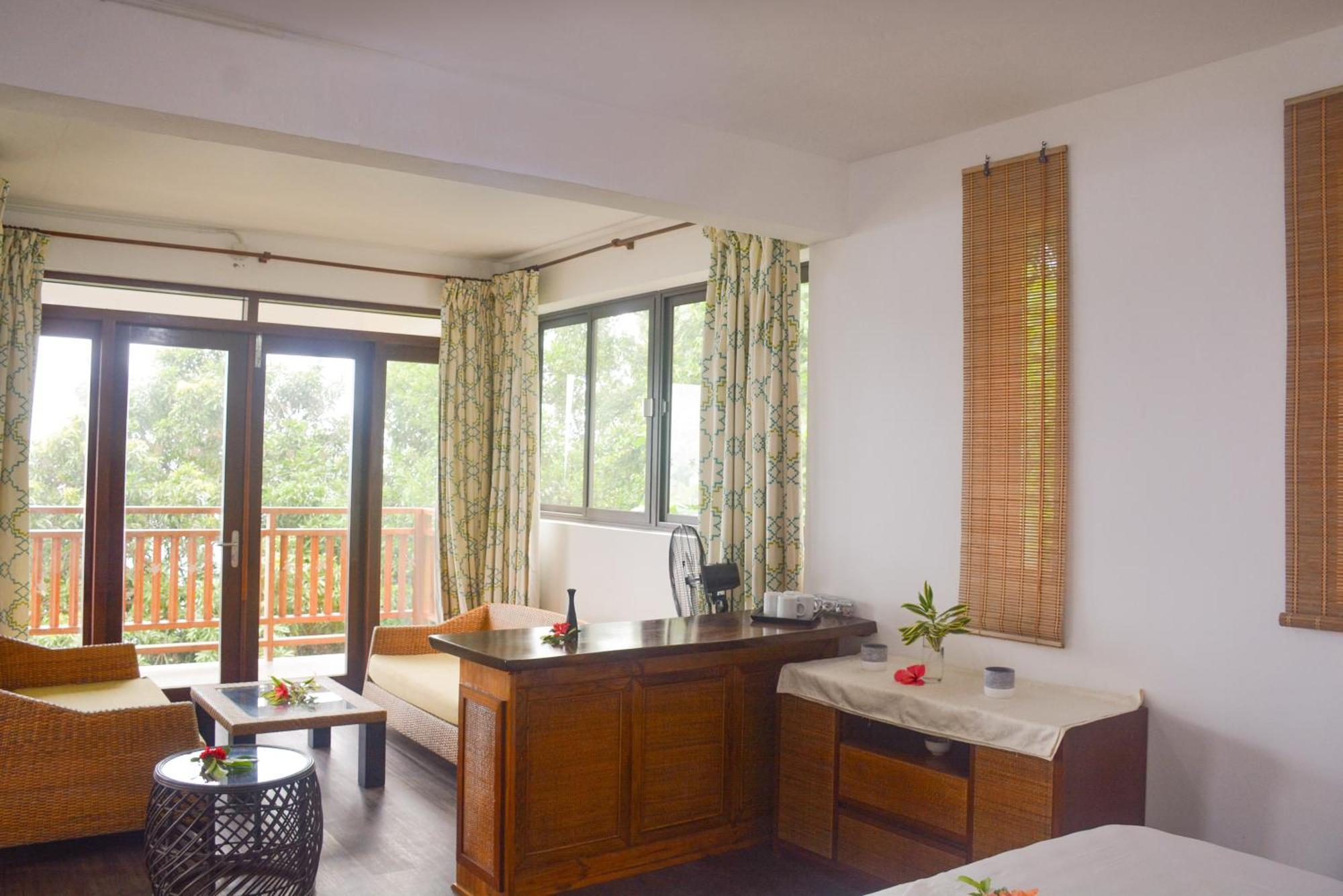 Sunbird Villas Glacis  外观 照片